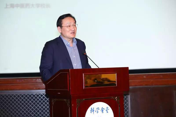 总会副会长、医务分会会长徐建光